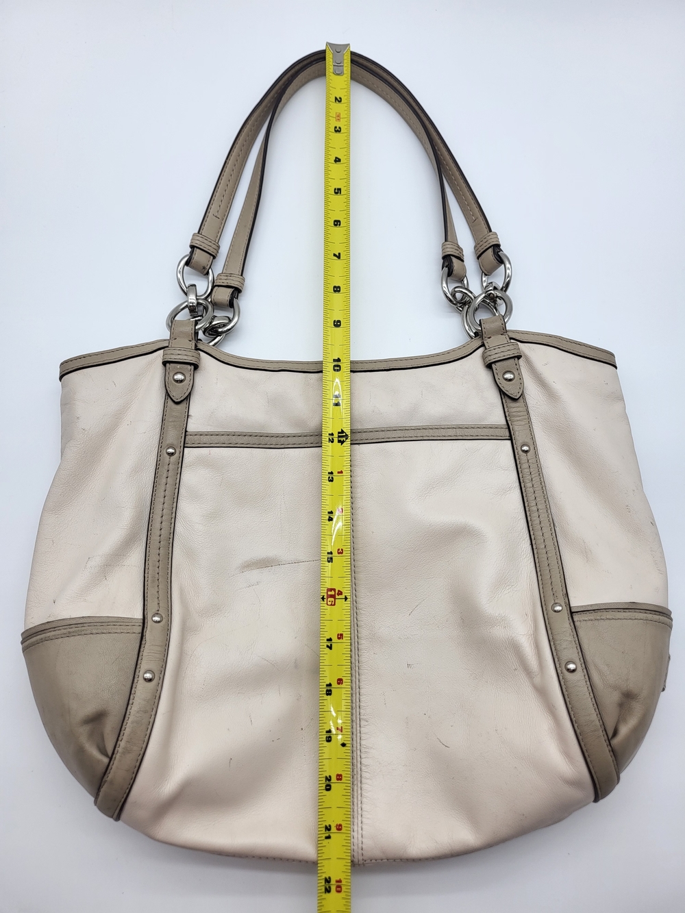 Coach Two-Tone Cream and Taupe Leather Shoulder Bag - Picture 13 of 14